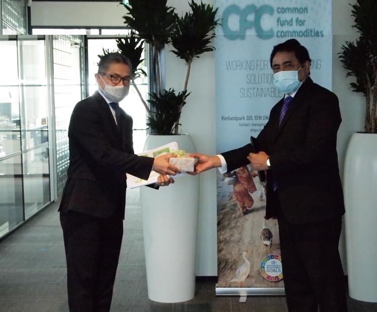 From left: H.E. Mr. Mayerfas, Ambassador of the Republic of Indonesia to the Netherlands, is seen with Amb. Sheikh Mohammed Belal, Managing Director of CFC